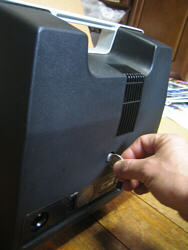 �����J����