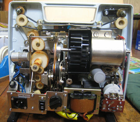 ���J���J