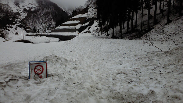 山の向こうまで『凍結』中