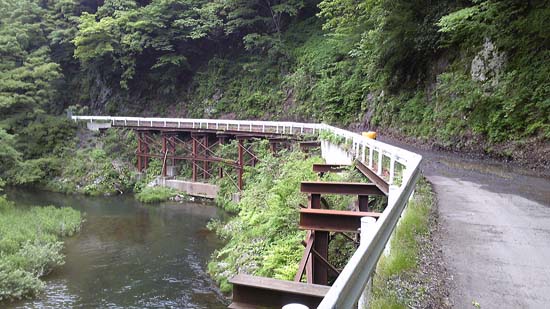 高架ということは