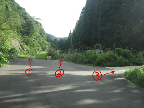 ドンツキ広場